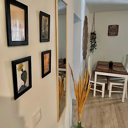 Near The Cathedral Lacuevitadeleo 톨레도