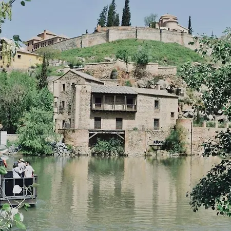 Near The Cathedral Lacuevitadeleo 아파트