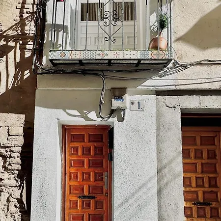 Near The Cathedral Lacuevitadeleo
