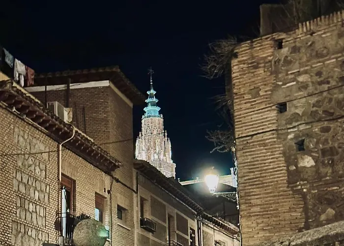Apartamento Near The Cathedral Lacuevitadeleo Toledo