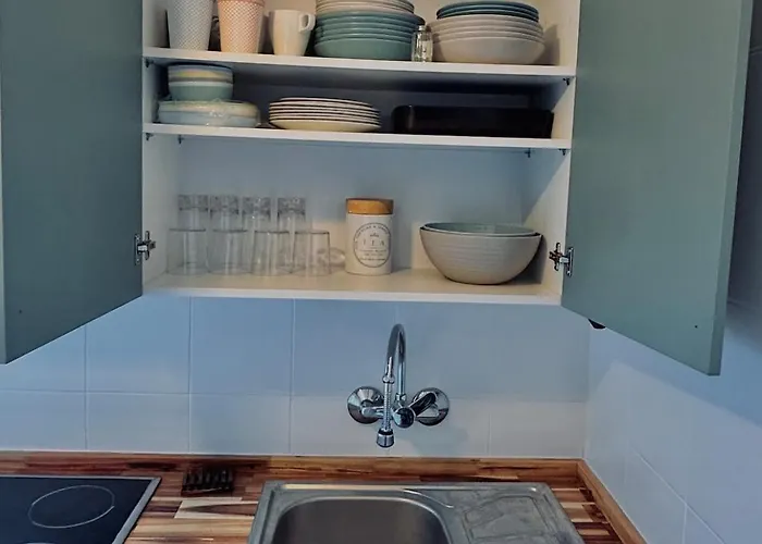 Near The Cathedral Lacuevitadeleo * Toledo