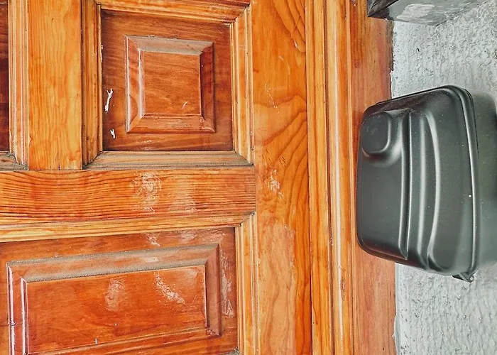 Near The Cathedral Lacuevitadeleo