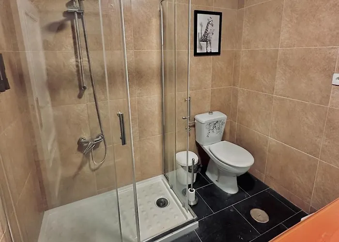 Near The Cathedral Lacuevitadeleo * Toledo