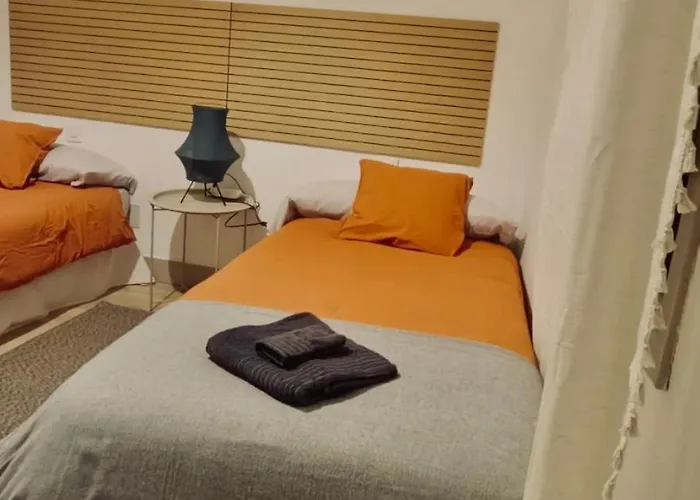 Near The Cathedral Lacuevitadeleo Appartement